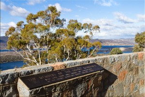 Plaque: 