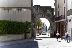 Street view: Port de France, Nimes