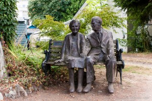 Sculpture: an elderly couple on a bench, Chemaianus, BC Canada