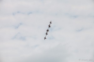 Eight South Korean Supersonic T-50s in a tight line ,Singapore Airshow 2014