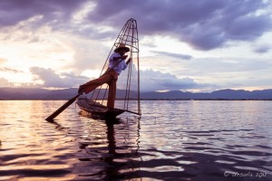 Intha Leg Rowing Fisherman, Purple sunset, Inle Lake, Myanmar