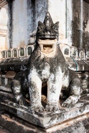 Stone Lion at the corner of Ananda Temple