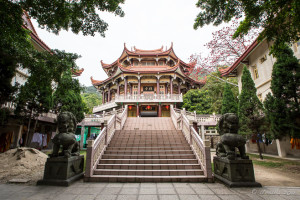 Octagonal chinese building, Nan Putuo Temple, Xiamen, Fujian Province, China