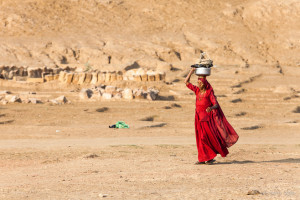 Woman with water pot on her head, Thar Desert Rajasthan