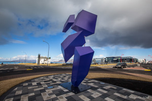 Obtusa by Venezualan Rafael Barrios, Höfðatorg, Reykjavík