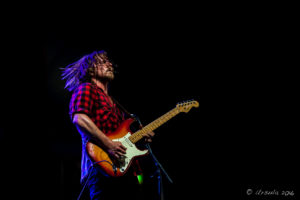 Lukas Nelson on guitar, Byron Bay Bluesfest 2016