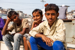 Boys with uncovered heads on the Rooftop, Gurudwara Sis Ganj Sahib, Chandni Chowk, Old Delhi