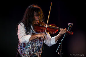 Rabbit Robinson on fiddle, Round Mountain Girls, , Byron Bay Bluesfest 2017, Australia