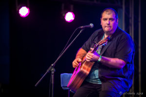 Lloyd Spiegel on stage, Byron Bay Bluesfest 2017, Australia