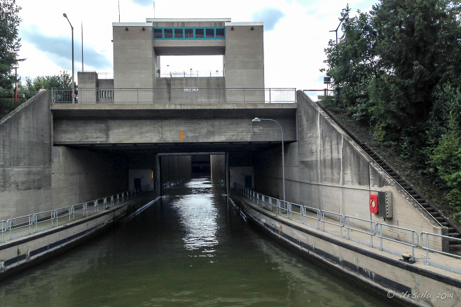 Into a lock between Regensburg and Passau, Germany