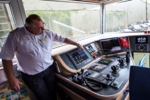 Captain Peter, Viking Delling river boat bridge
