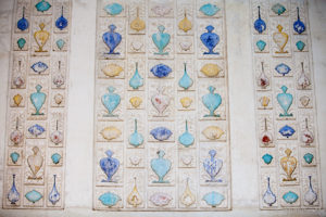 Wall with painted vase carvings, Amer Palace, Jaipur India