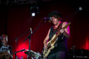Julz Parker on stage, Bluesfest Byron Bay AU