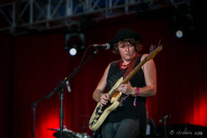 Julz Parker on stage, Bluesfest Byron Bay AU