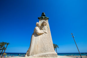 Statue to Dr. Esquerdo, Villajoyosa Spain