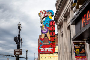 Neon signs: Broadway Boot Company, Nashville USA