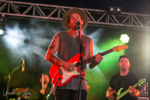 Benny Walker on stage Boomerang Byron Bay 2019