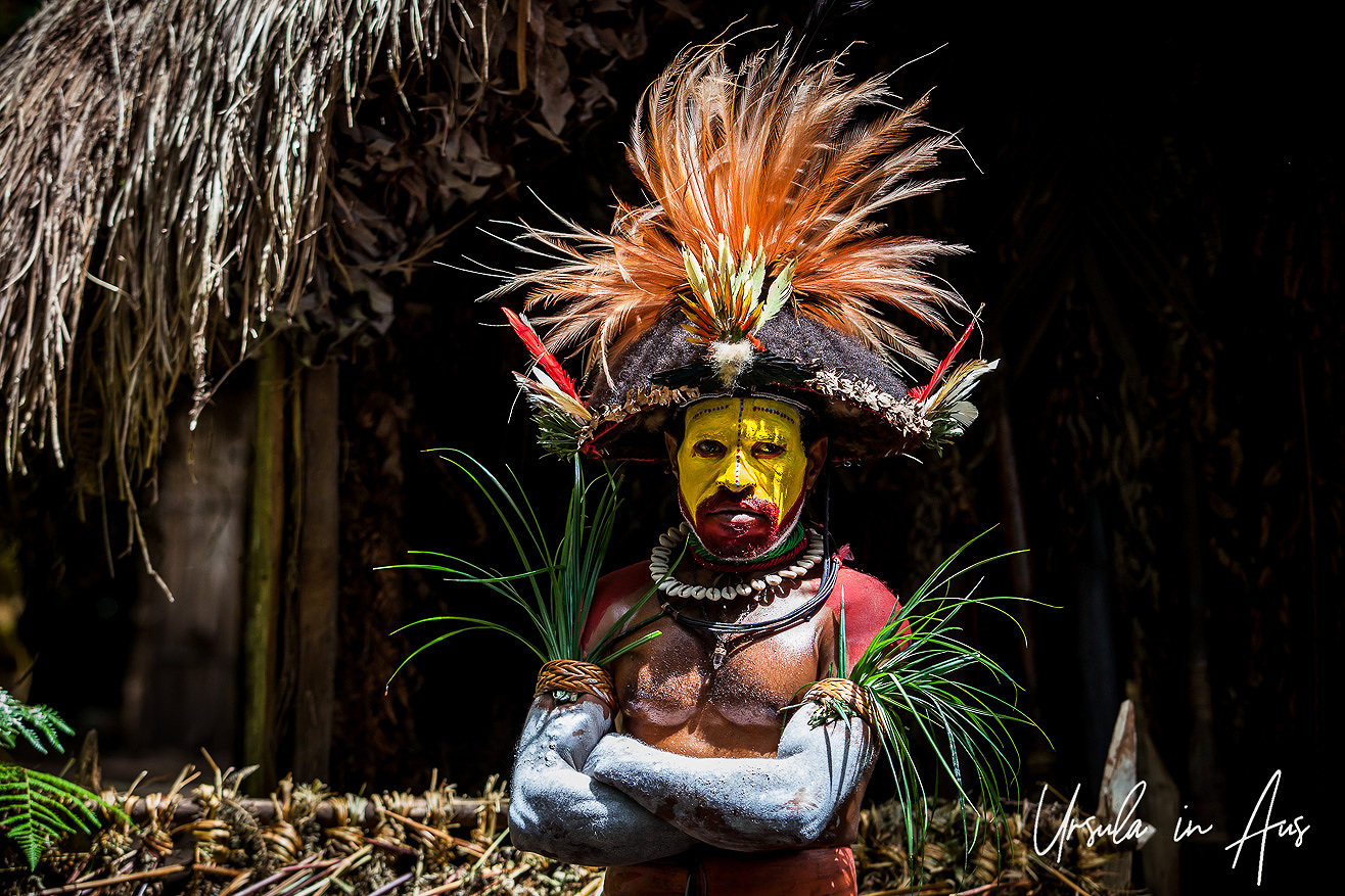 Meet the Huli Wig Men of Papua New Guinea – Paiya Village, Western ...