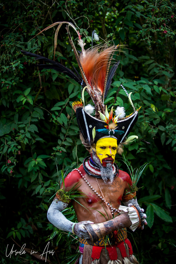 Meet the Huli Wig Men of Papua New Guinea – Paiya Village, Western ...