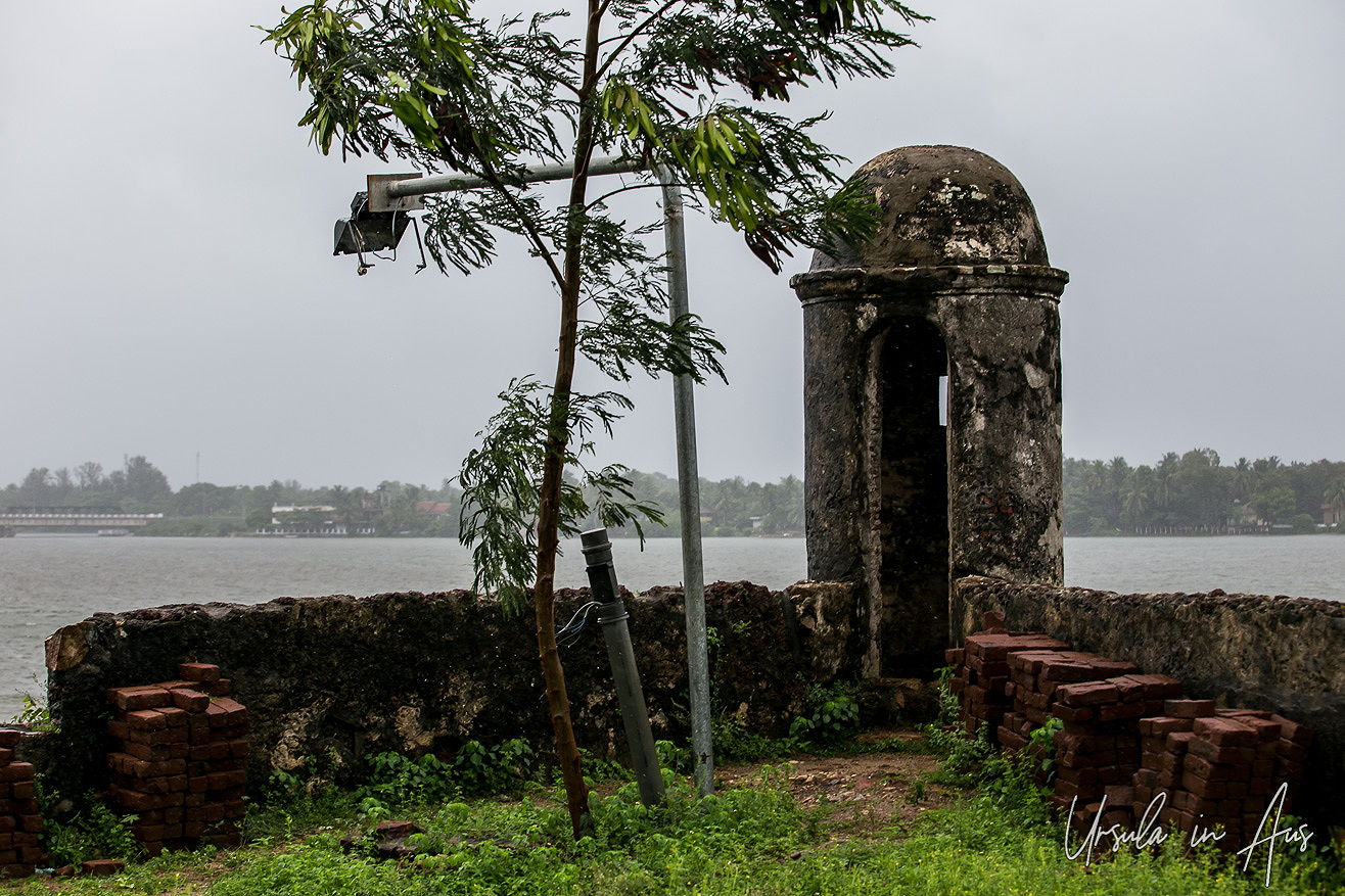 Temples, Rains and Ruins Batticaloa, Sri Lanka » Ursula's Weekly Wanders
