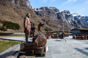 Wooden statue and boat, Gudvangen