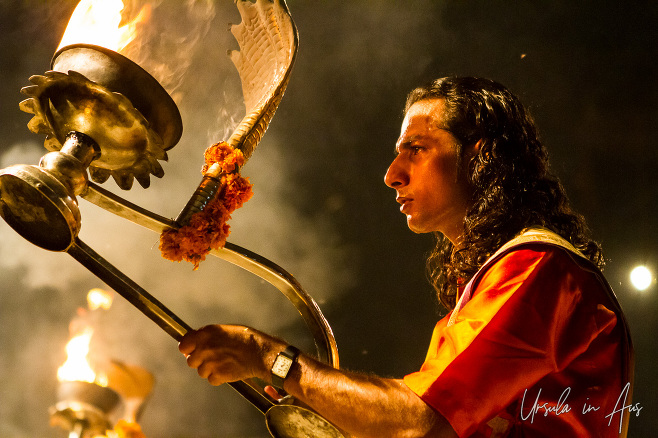 Hindu priest performing the Gange aarti, Dasaswamedh Ghat, Varanasi India