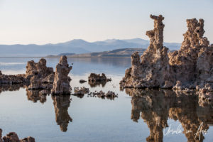 Tufa on the lake, Mono Lake Tufa State Natural Reserve, California USA
