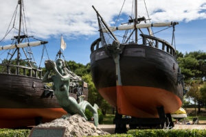 Original Mermaid Figurehead from the Marigalante, Muelle de las Carabelas, Peninsula de la Magdalena, Santander Spain