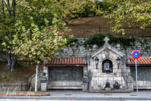 Fuente y Humilladero de la Virgen del Mar, Av de la Reina Victoria, Santander Spain
