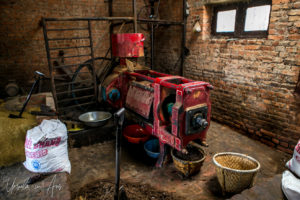 Red oil expeller, Khokana mustard factory, Nepal