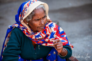 Portrait: Indian woman, Haridwar Railway Station, India