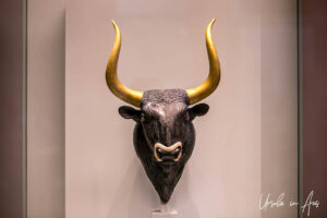 Realistic black stone bull's head rhyton, Heraklion Archaeological Museum, Crete Greece.