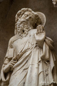 Saint flanking the portal to Notre Dame du Taur, Toulouse France
