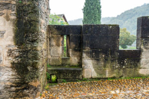 Side wall, Pont Valentré, Cahors France